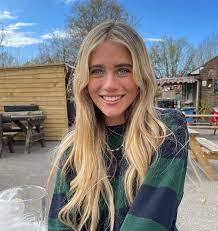  Olivia ONeill